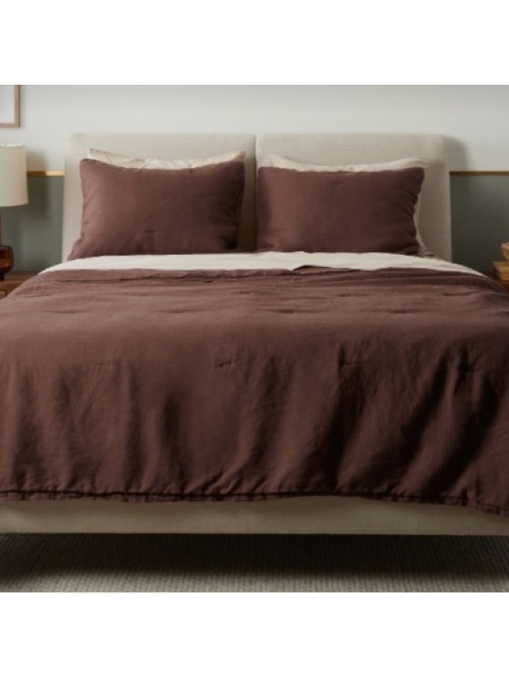 Parachute Linen quilt in Chocolate Brown